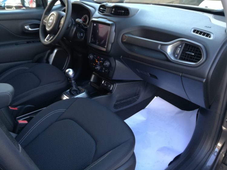 JEEP RENEGADE 1.0 T3 120CV LIMITED KM ZERO PREZZO REALE